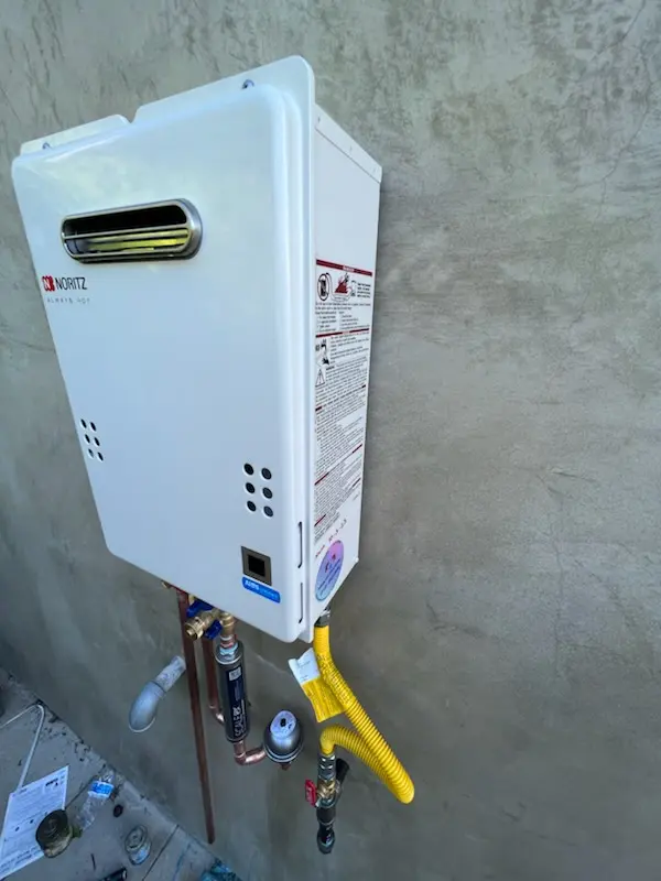 Tankless water heater installation for Hunts Corner homes